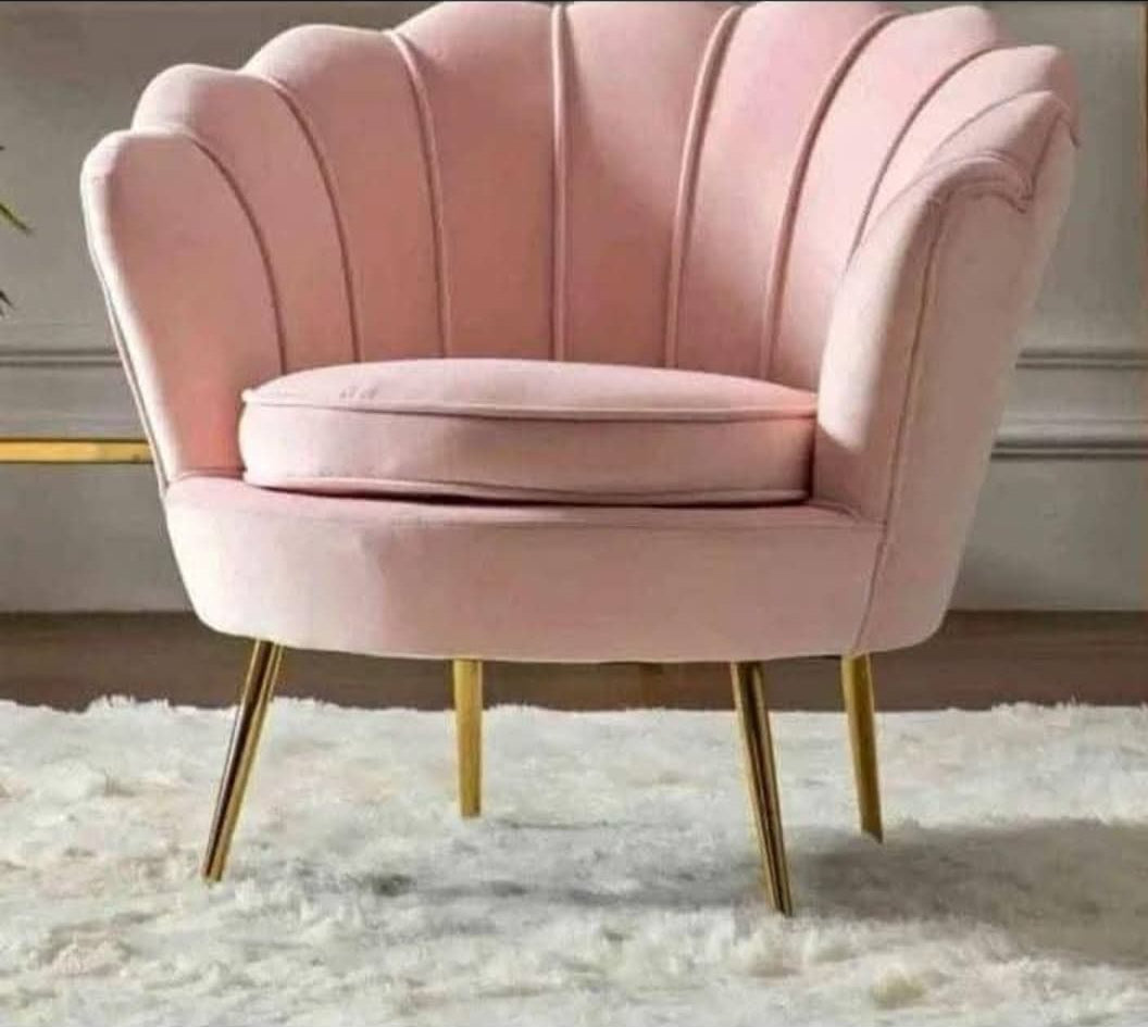 Brezzy floral shape tub chair